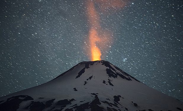 VOLCAN VILLARRICA VUELVE A LA NORMALIDAD PARA EL SERNAGEOMIN PERO SISTEMA DE PROTECCION CIVIL MANTIENE ALERTA TEMPRANA PREVENTIVA