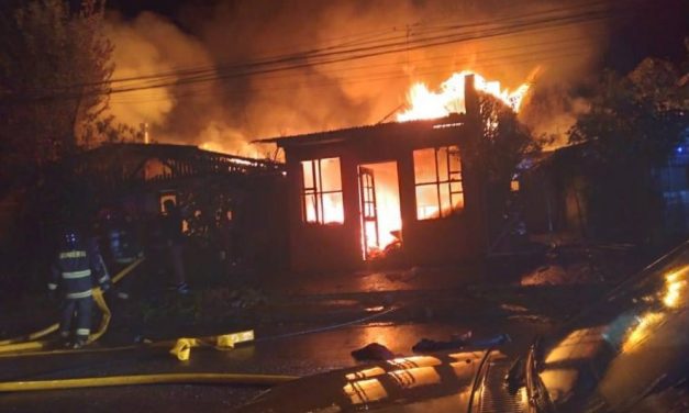 MADRUGADA DE FUEGO EN VILLARRICA