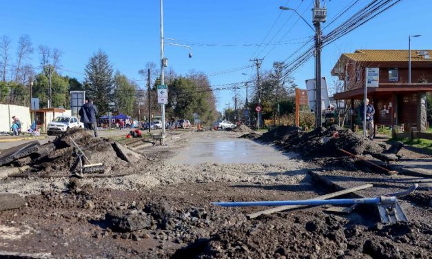 MUNICIPALIDAD DE VILLARRICA REALIZA TRABAJOS DE URGENCIA EN SEGUNDA FAJA AL VOLCAN